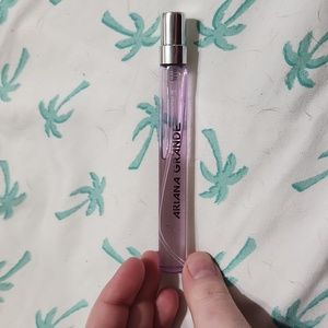 Ariana Grande REM travel spray